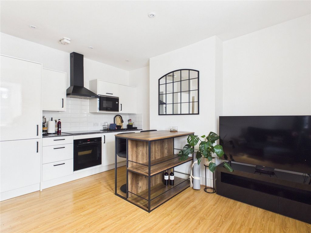 Property photo 1 of 8 Picture No. 07