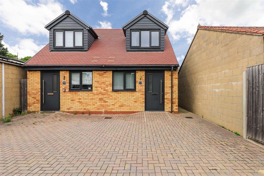 Property photo 1 of 14 Img (14).Jpg