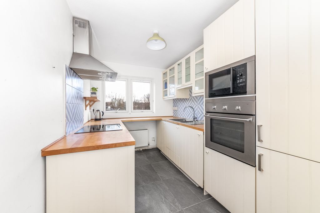 Property photo 2 of 13 Img_6210