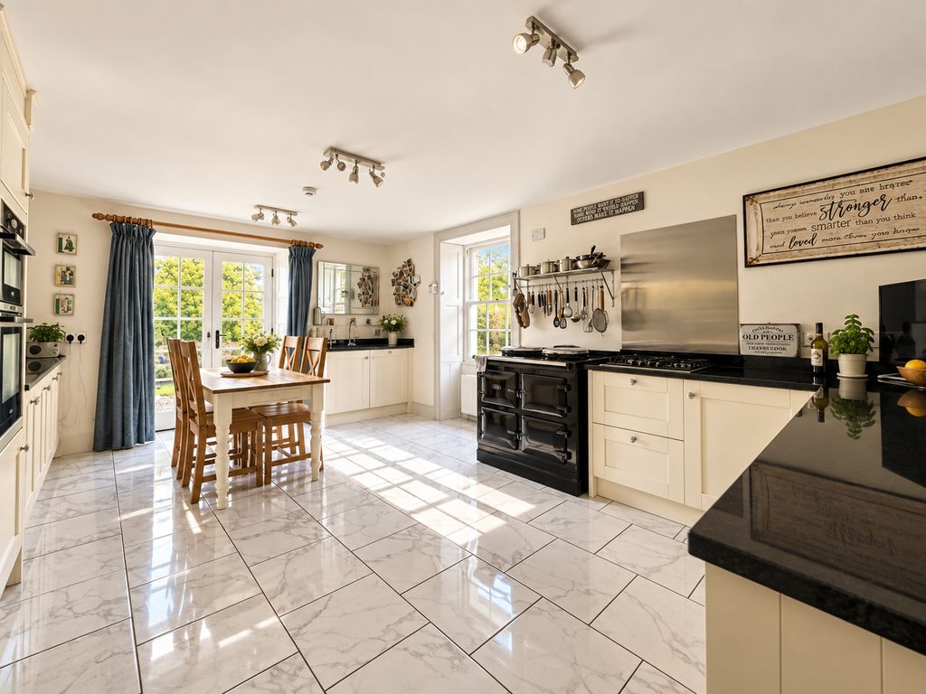 Property photo 3 of 26 Kitchen Dining Room