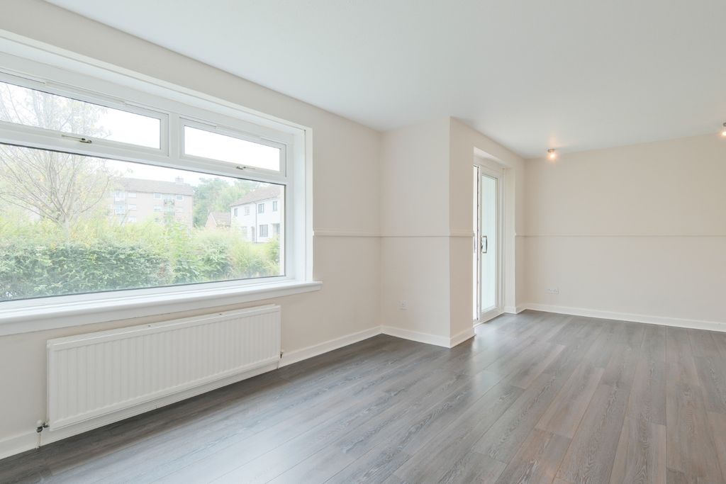 Property photo 2 of 27 5422755