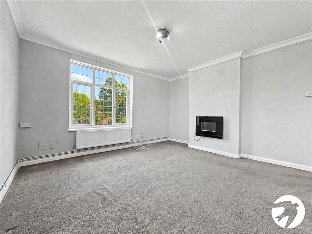 Property photo 3 of 6 Picture No. 05