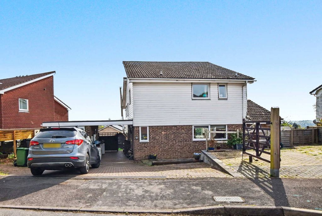 Property photo 1 of 11 Picture No. 13