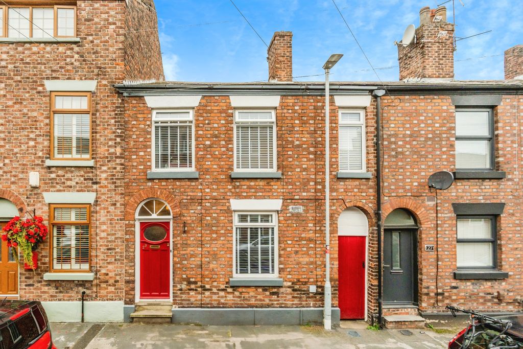 Property photo 1 of 15 Front View