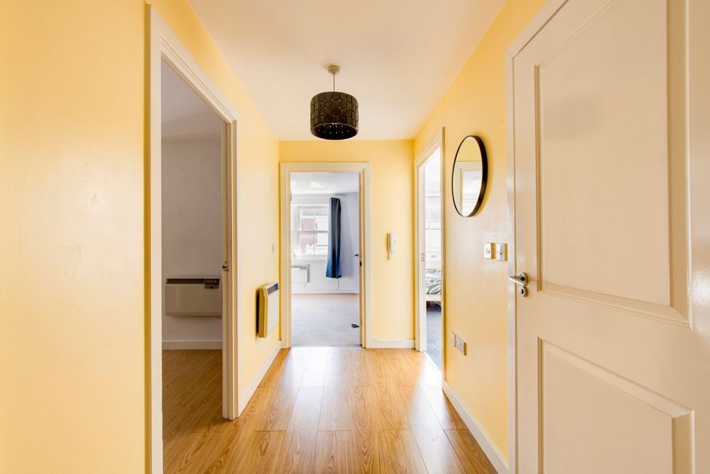 Property photo 2 of 22 Picture No. 39