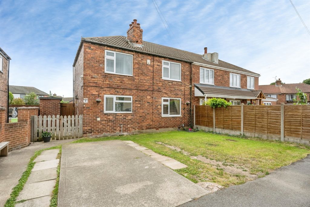 Property photo 1 of 20