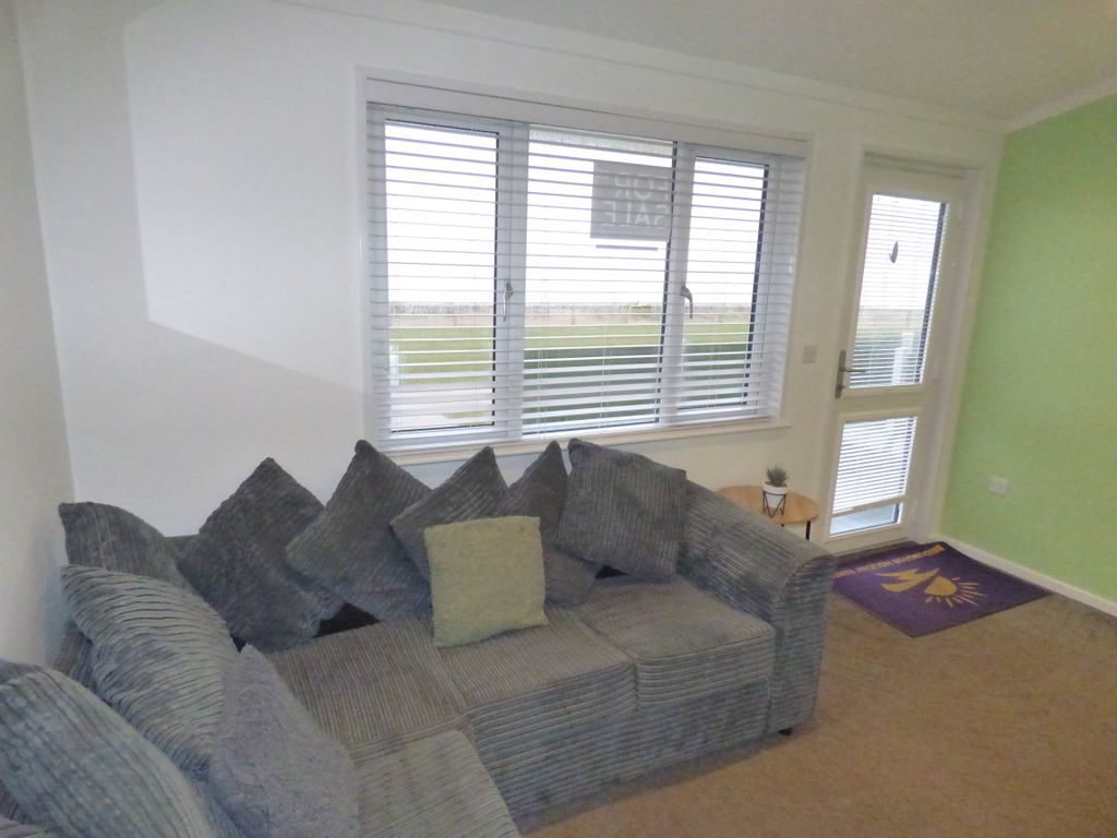 Property photo 3 of 18 Open Plan Lounge/Diner/Fitted Kitchen