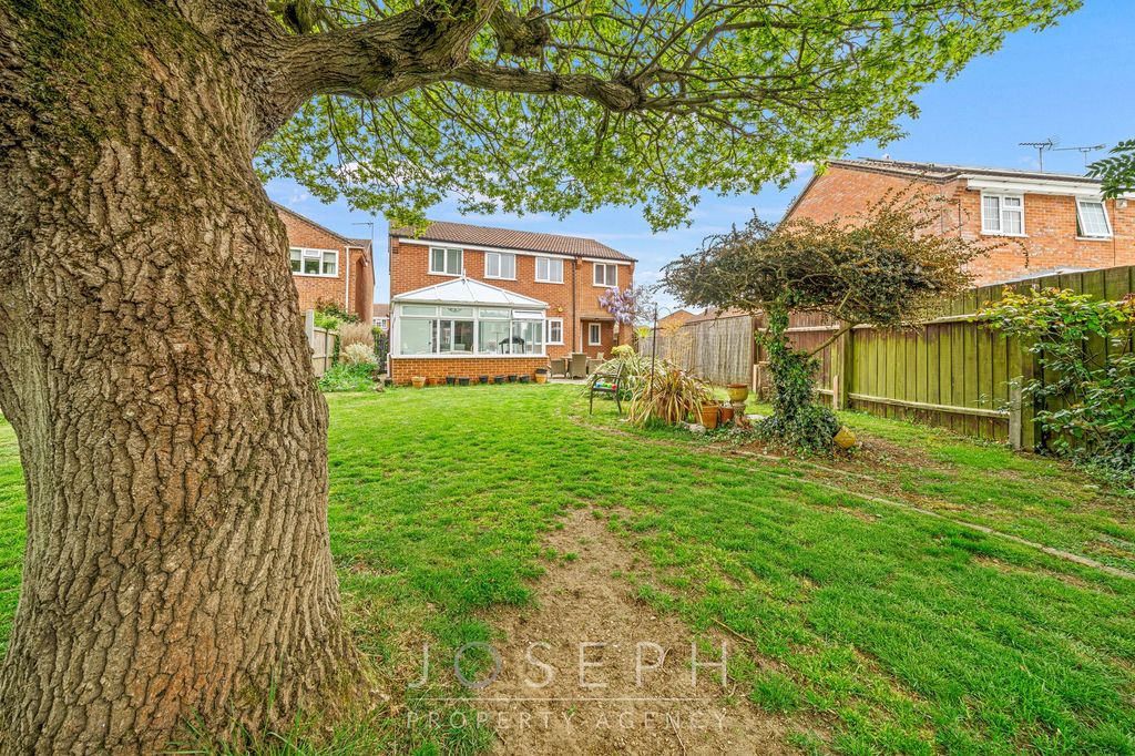 Property photo 3 of 22