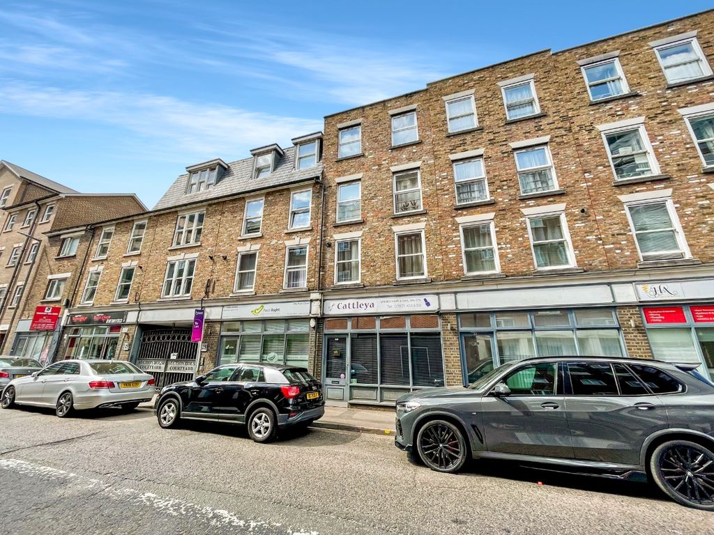 Property photo 1 of 6 4179750