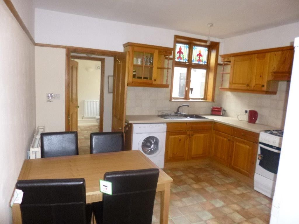 Property photo 1 of 12 (Main)