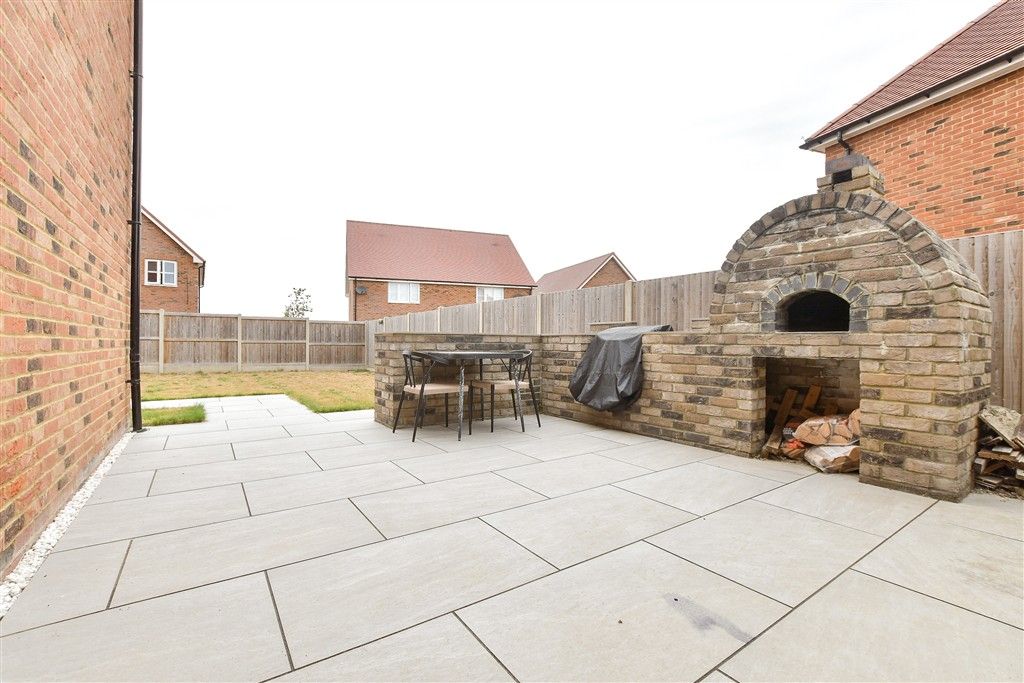 Property photo 3 of 16 Patio / Decking