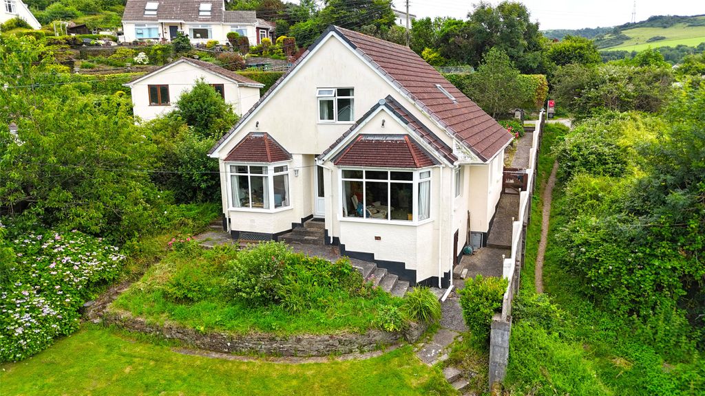 Property photo 1 of 17 1 - Picture No. 20