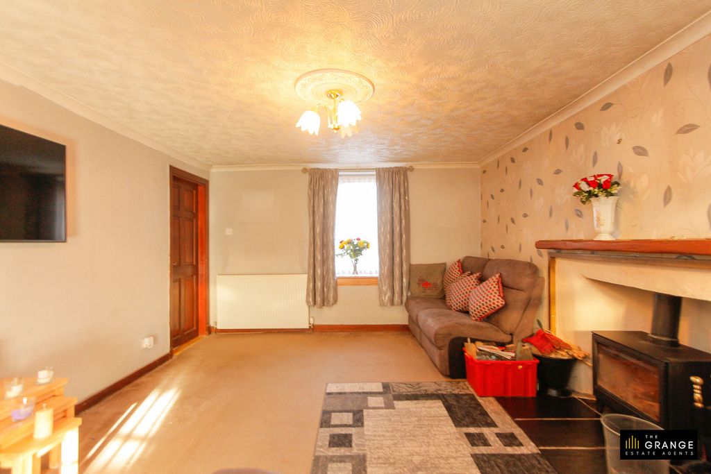 Property photo 3 of 22