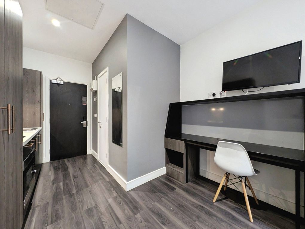 Property photo 1 of 5 Picture No. 06