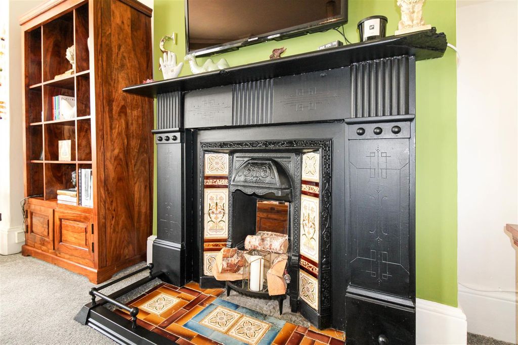 Property photo 3 of 16 Feature Fireplace