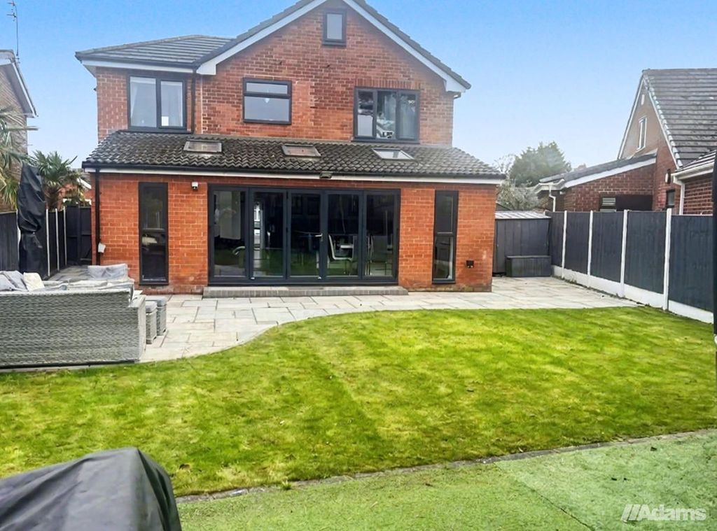Property photo 2 of 50