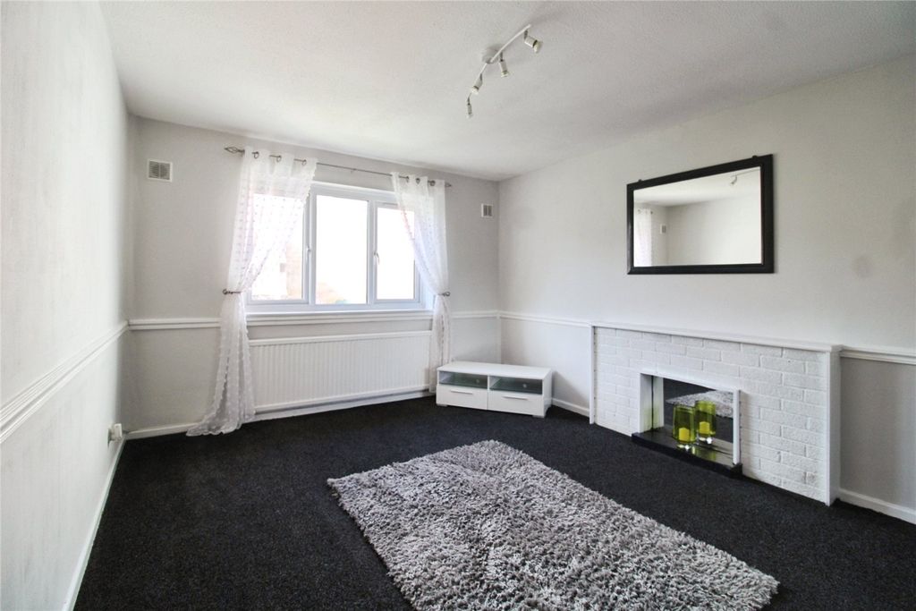 Property photo 3 of 10 Picture No. 24
