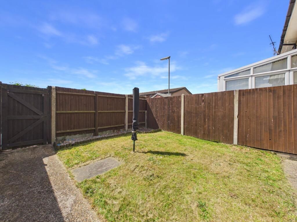 Property photo 3 of 13