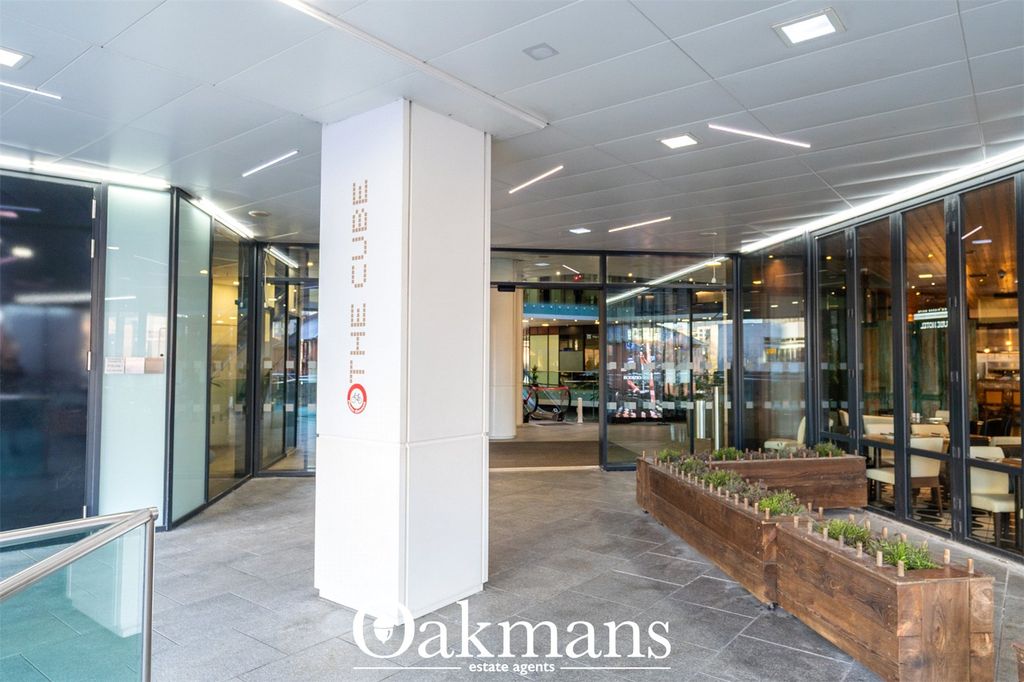 Property photo 2 of 30 Picture No. 26