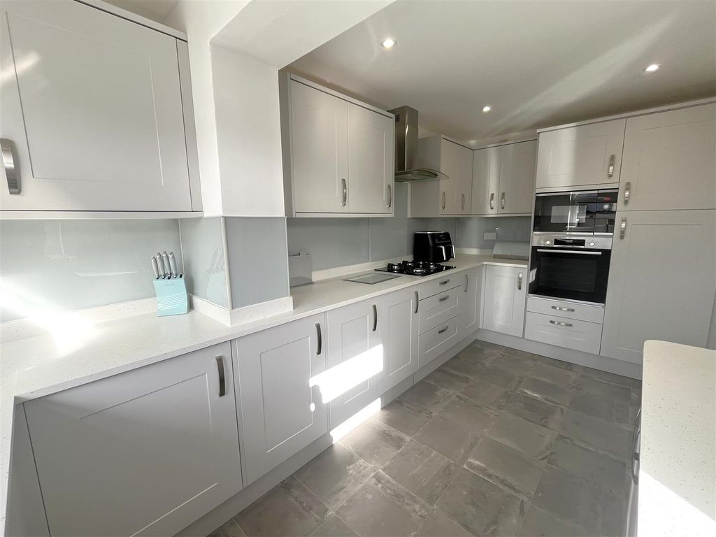 Property photo 3 of 20 Img_0475.Jpg