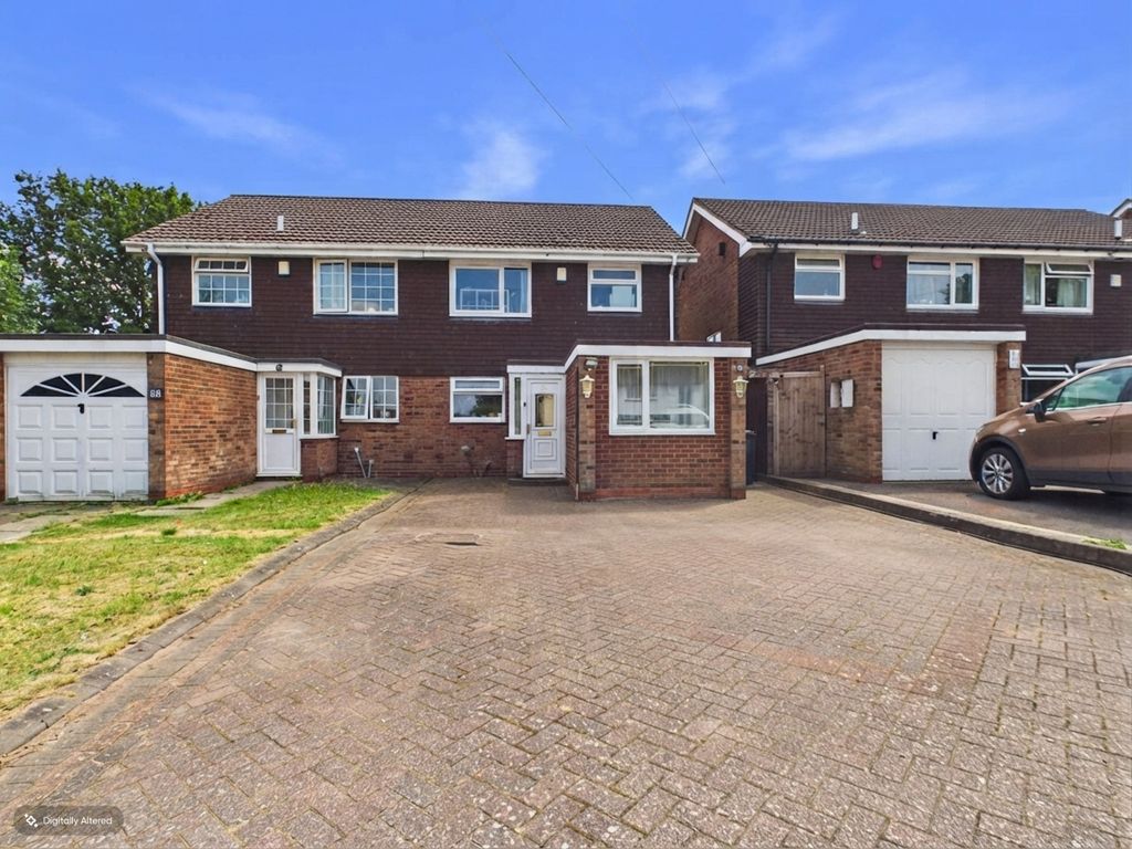 Property photo 1 of 17 Cam01698G0Pr0291Still020001