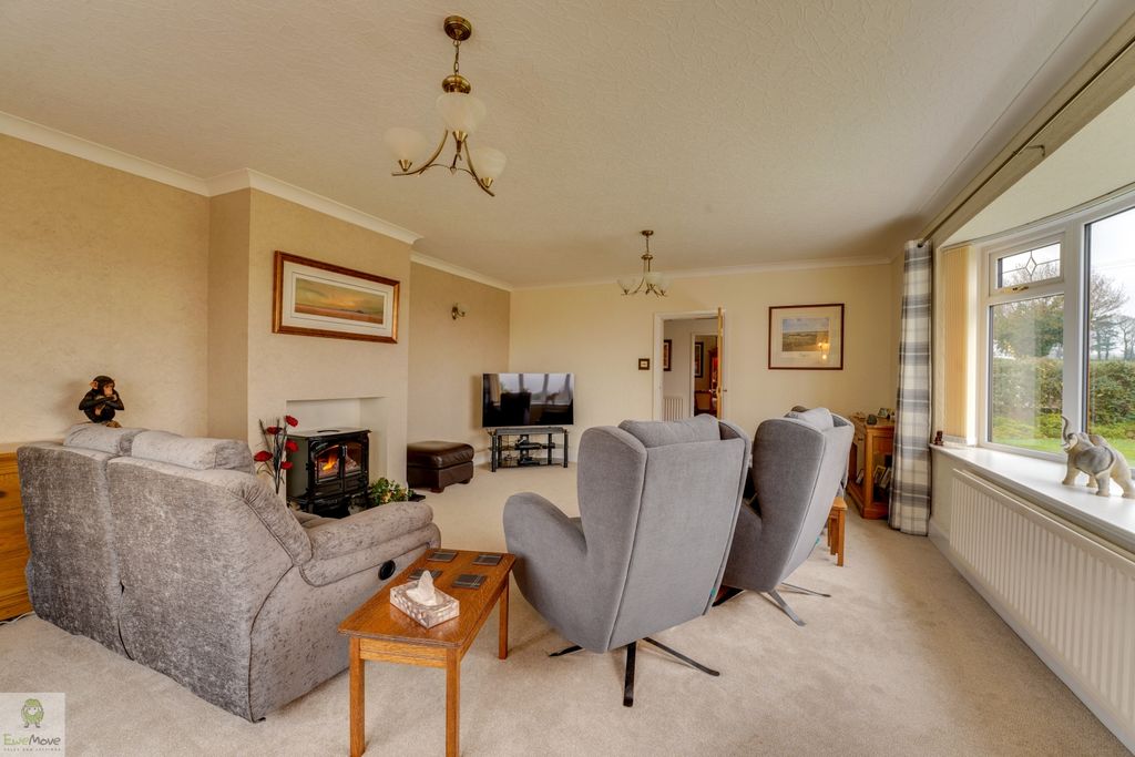 Property photo 3 of 14 Dsc09025-Dsc09029