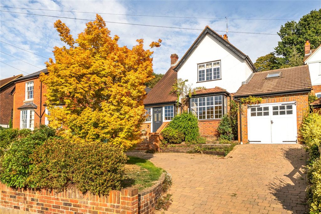 Property photo 1 of 27 Picture No. 02