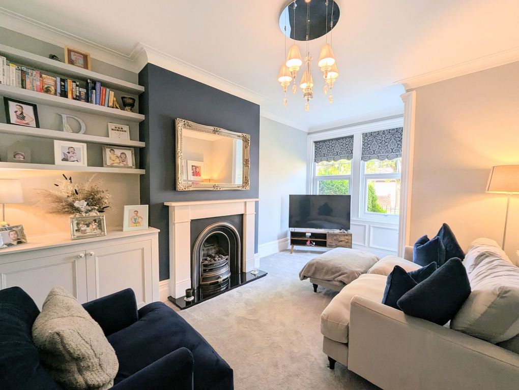 Property photo 2 of 24