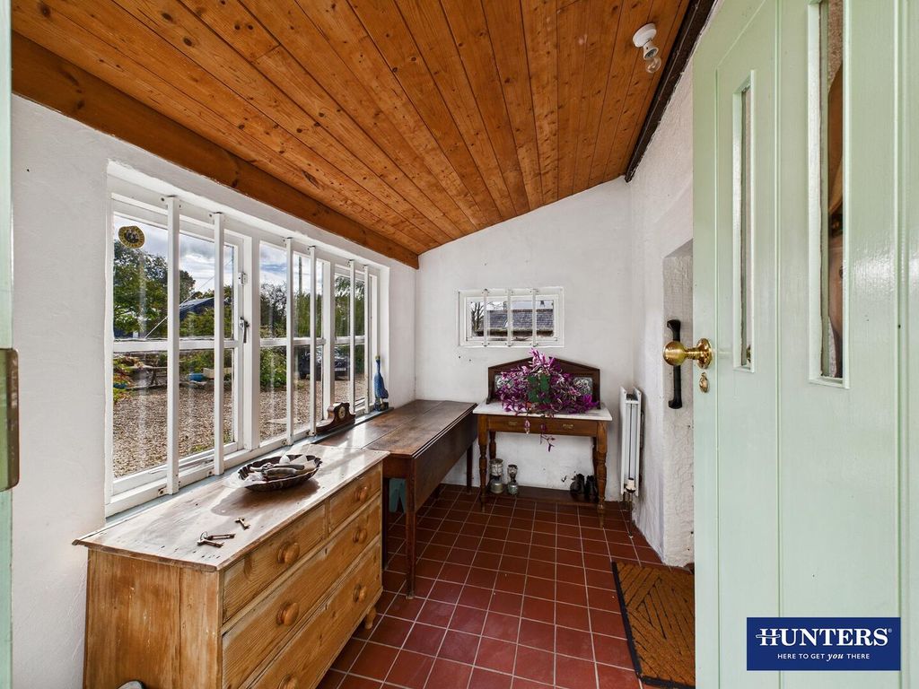 Property photo 3 of 39 Entry From The Courtyard