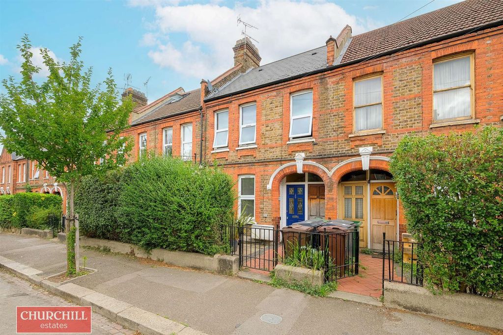 Property photo 1 of 16