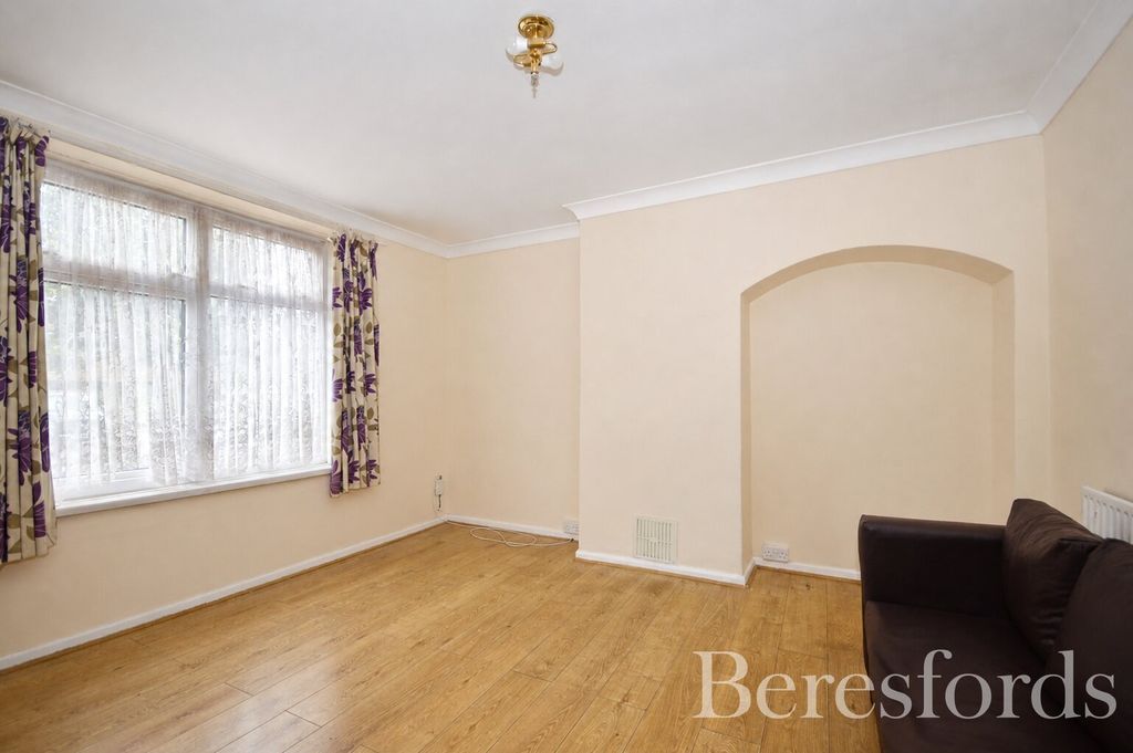 Property photo 2 of 14 Picture No. 02