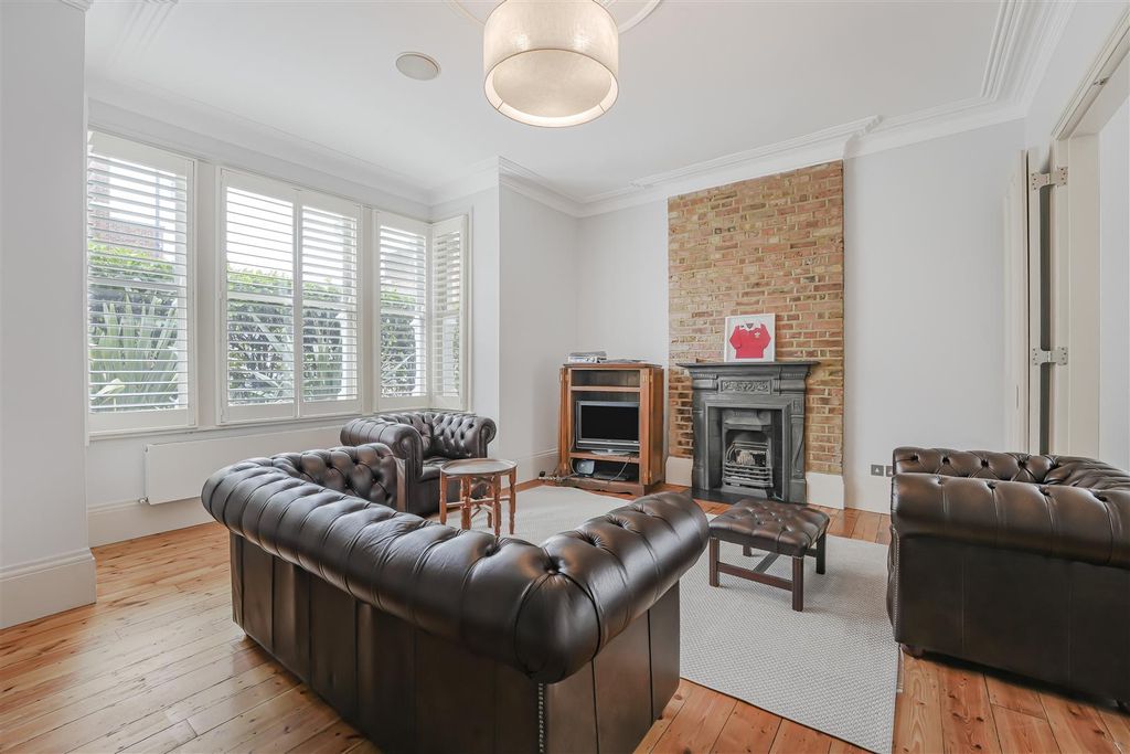 Property photo 3 of 16 Ped05526.Jpg