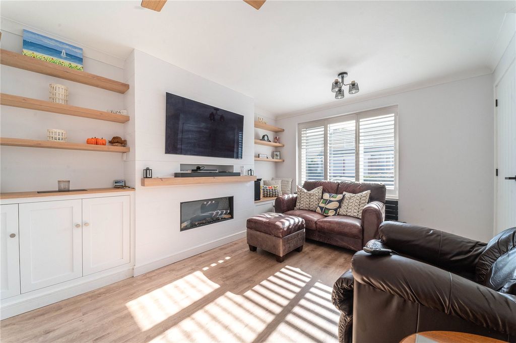 Property photo 2 of 13 Living Room