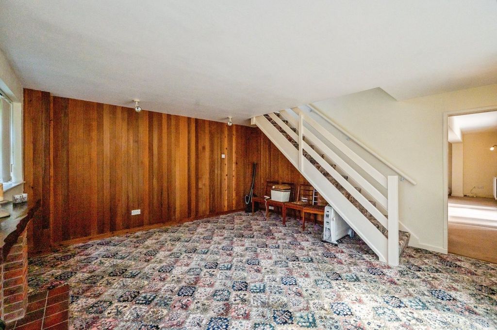 Property photo 3 of 30