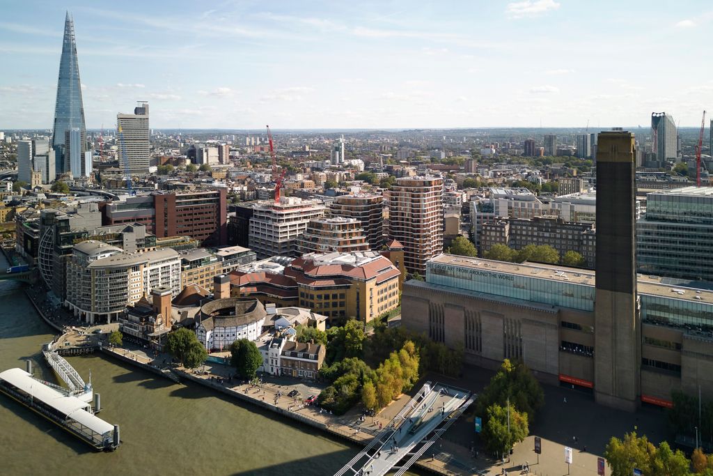 Property photo 3 of 40