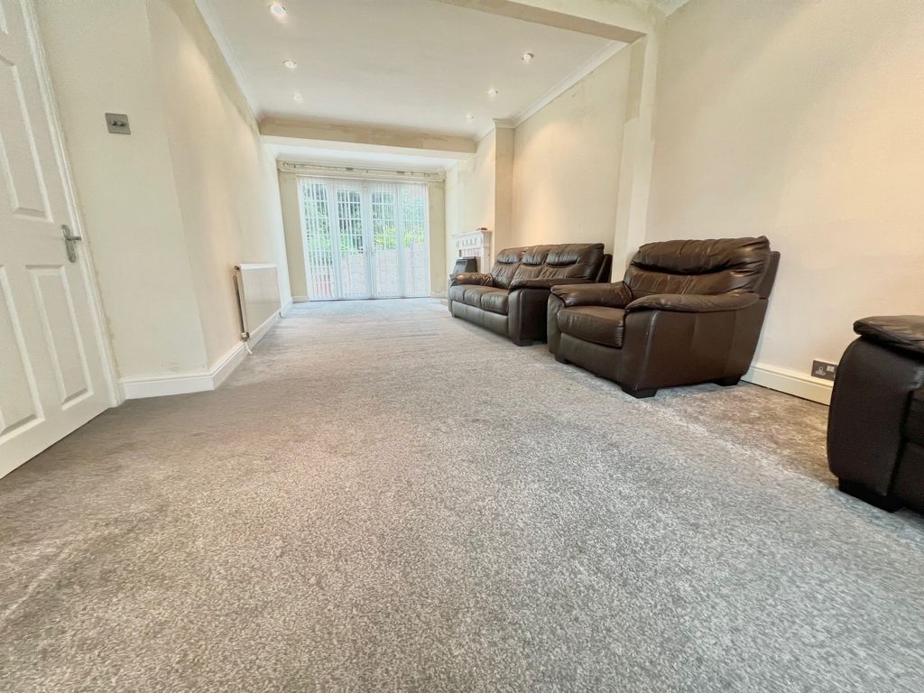 Property photo 2 of 18 Reception Room