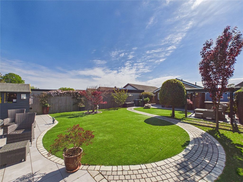 Property photo 2 of 17 Picture No. 07