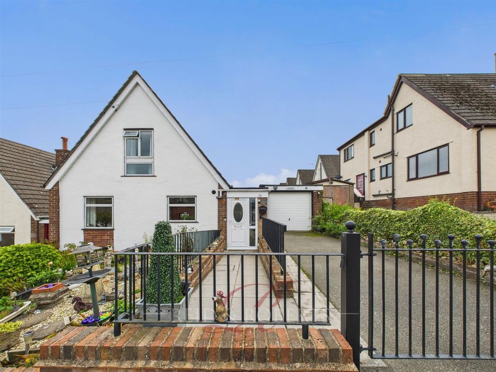 Property photo 1 of 37 Cam03999G0-Pr0194-Still039.Jpg