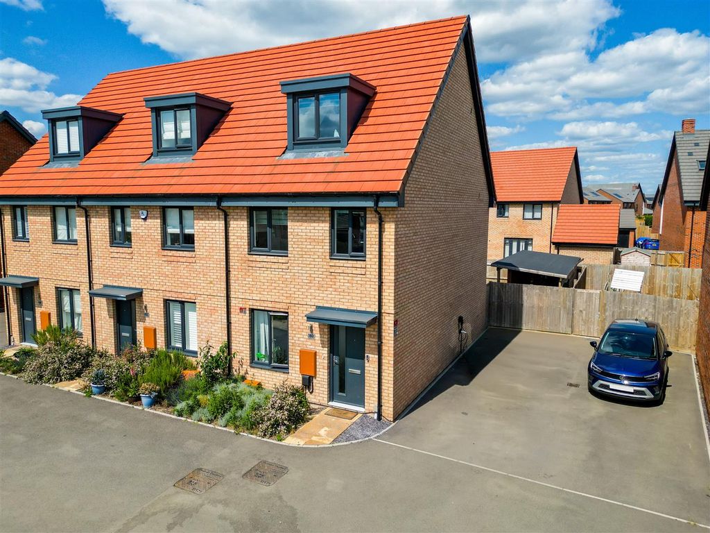 Property photo 1 of 12 Dji_0127-Hdr-Edit.Jpg