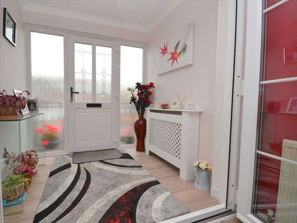 Property photo 2 of 21 Porch