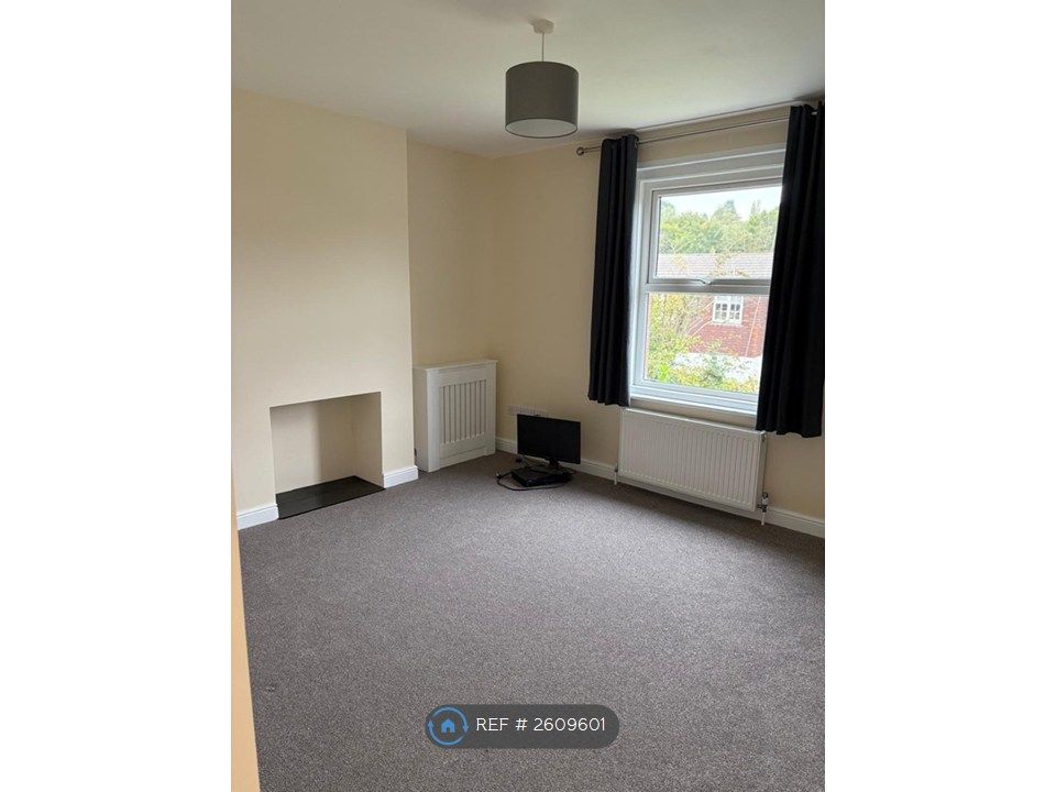 Property photo 3 of 9 Lounge