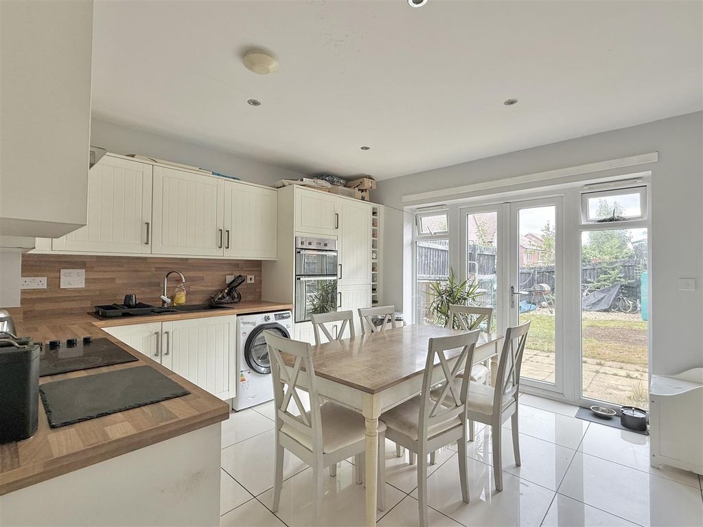 Property photo 2 of 8 Tempimagecuyfno.Jpg
