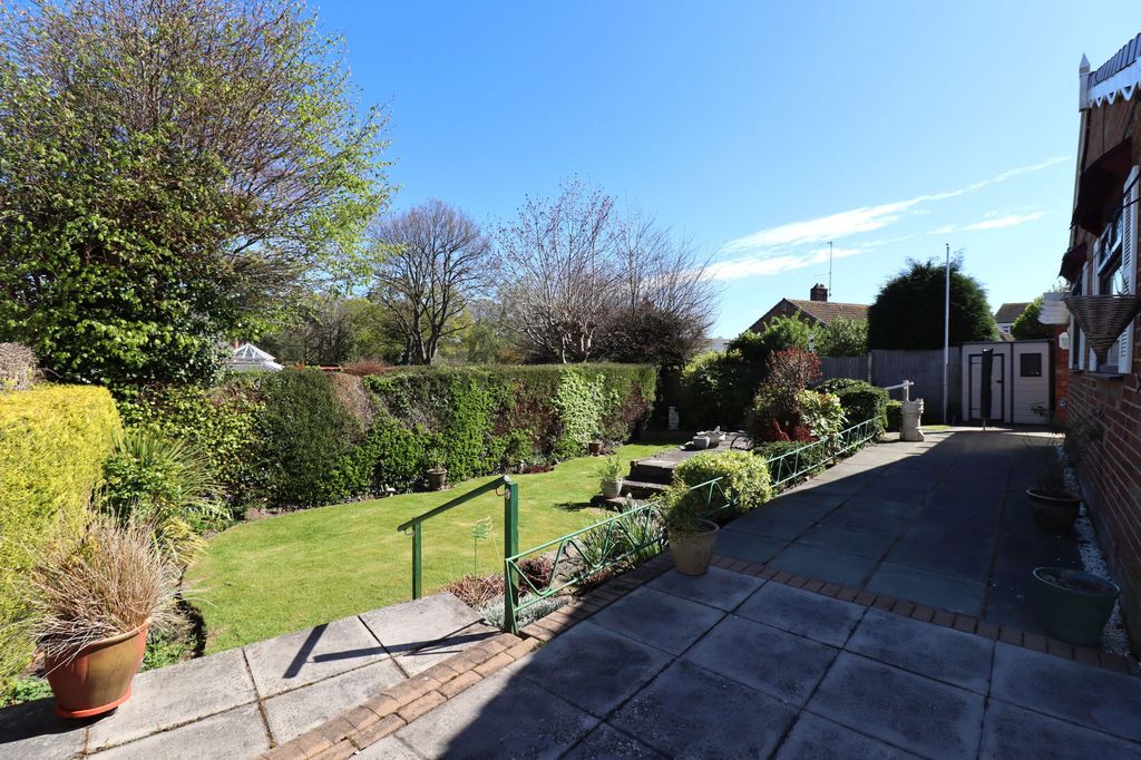 Property photo 2 of 15