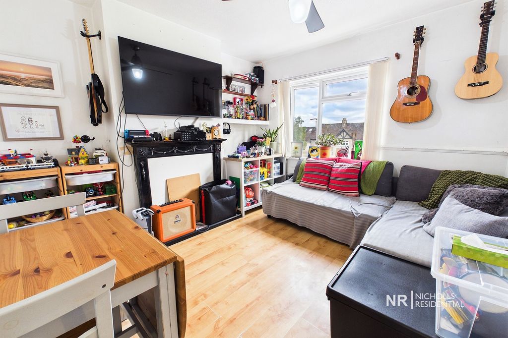 Property photo 2 of 8 Living Room