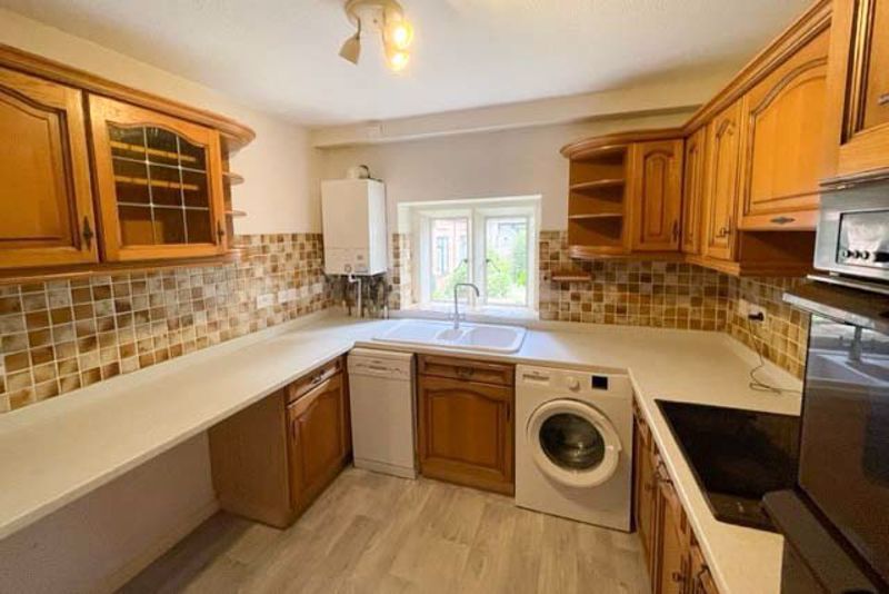 Property photo 3 of 10 Photo 10
