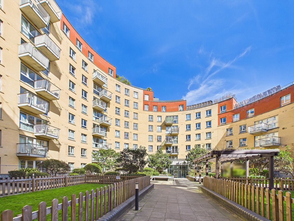 Property photo 1 of 23