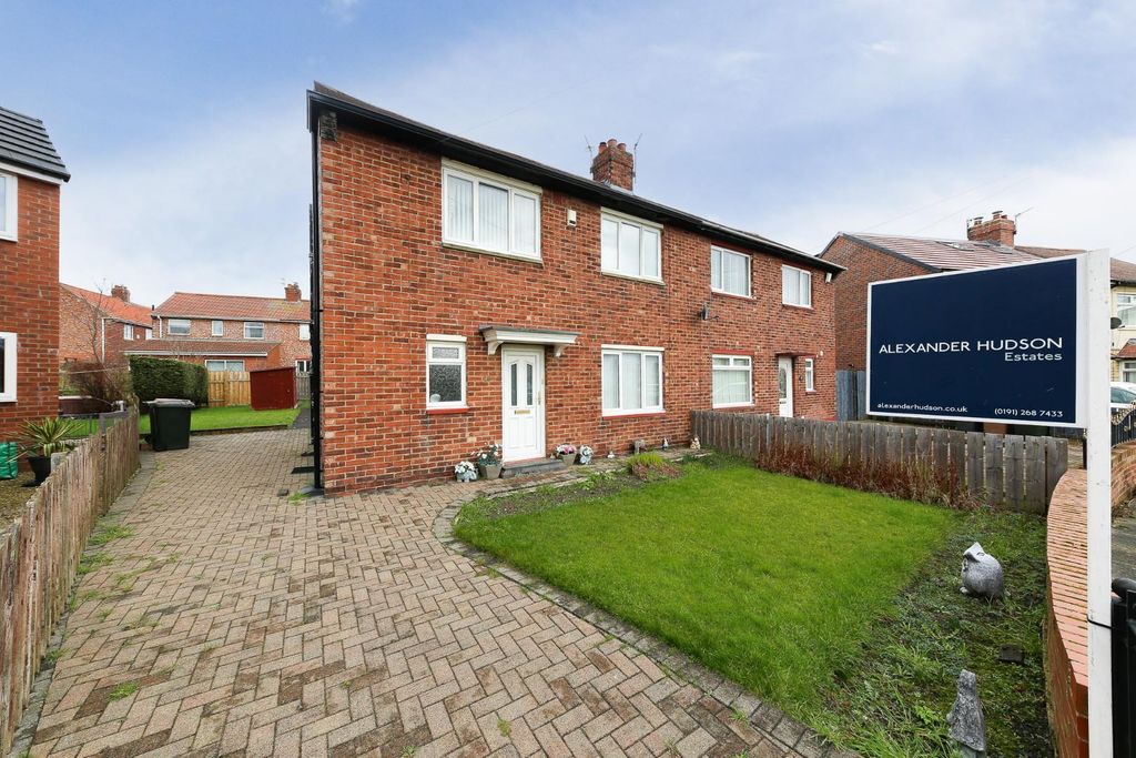 Property photo 1 of 12 Front Aspect