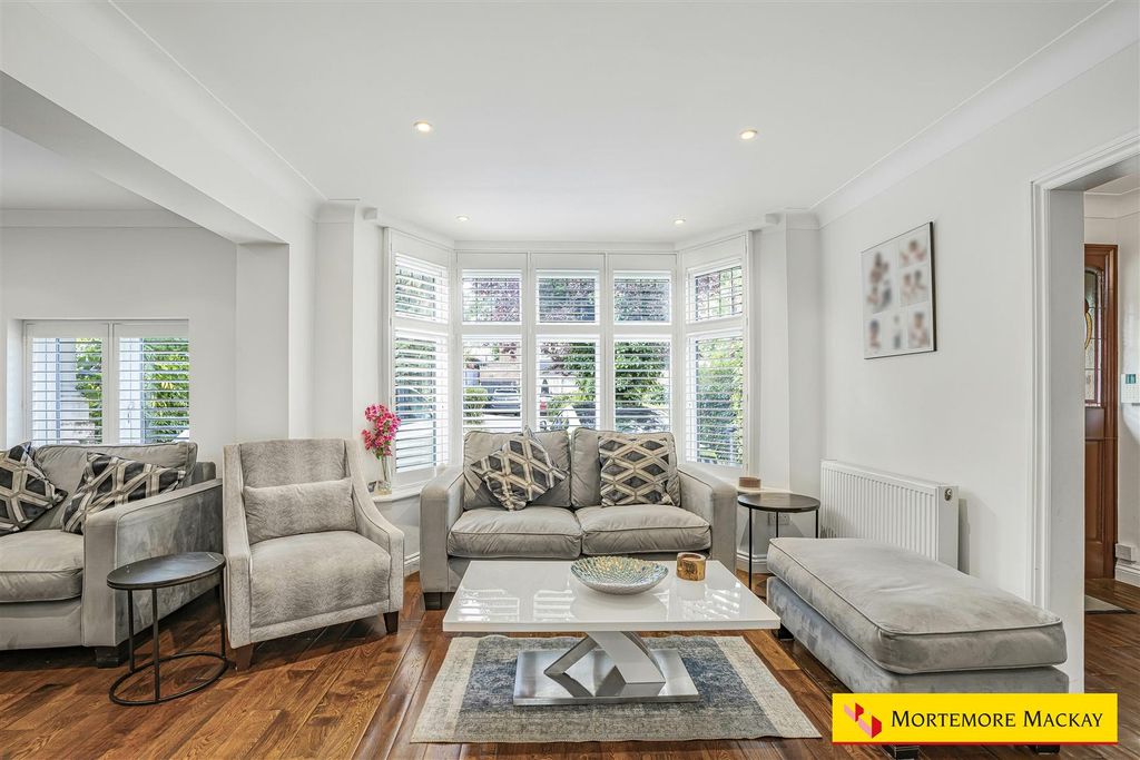 Property photo 3 of 29 10_62498_Watermarked.Jpg