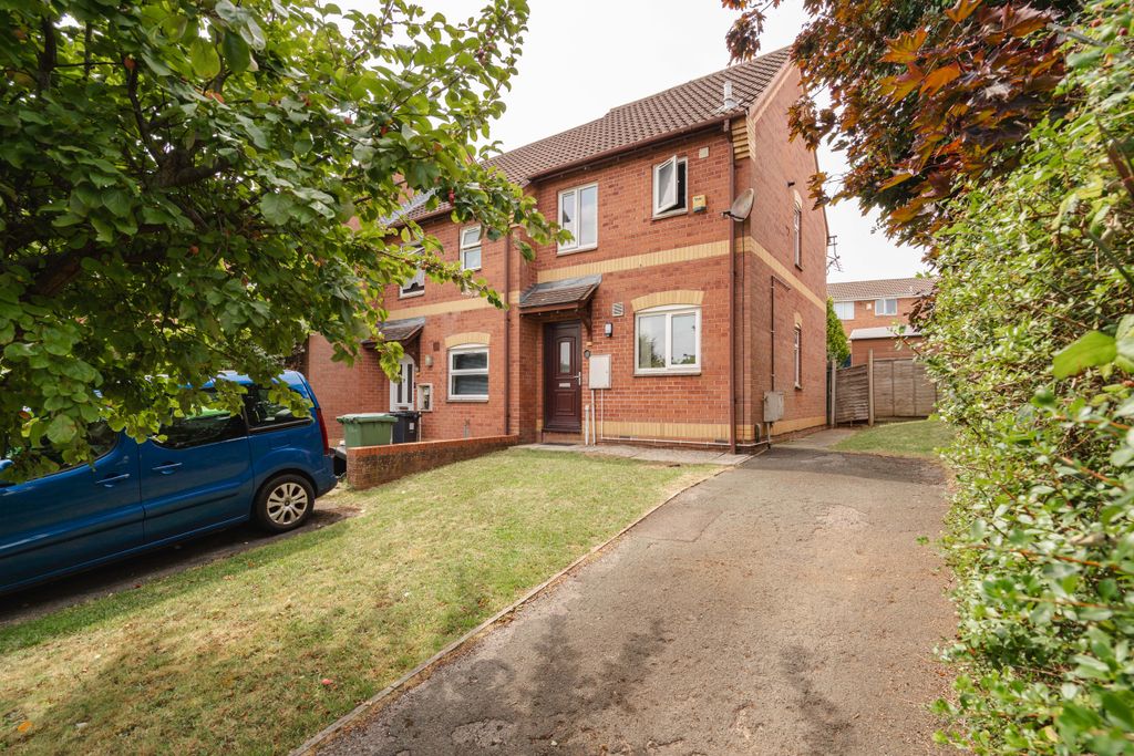 Property photo 2 of 17 20