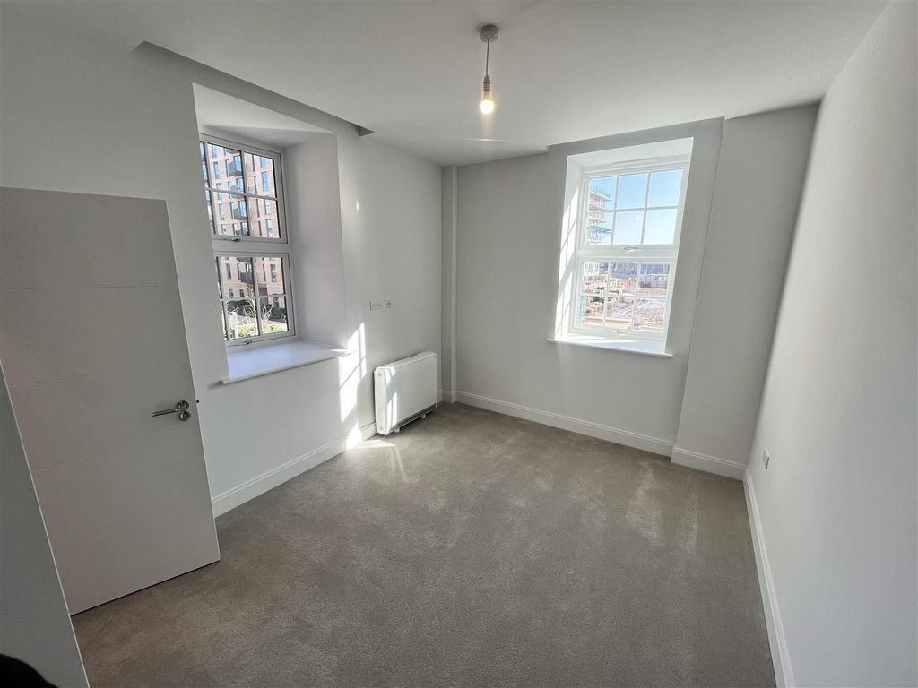 Property photo 2 of 17 Img_2394.Jpeg